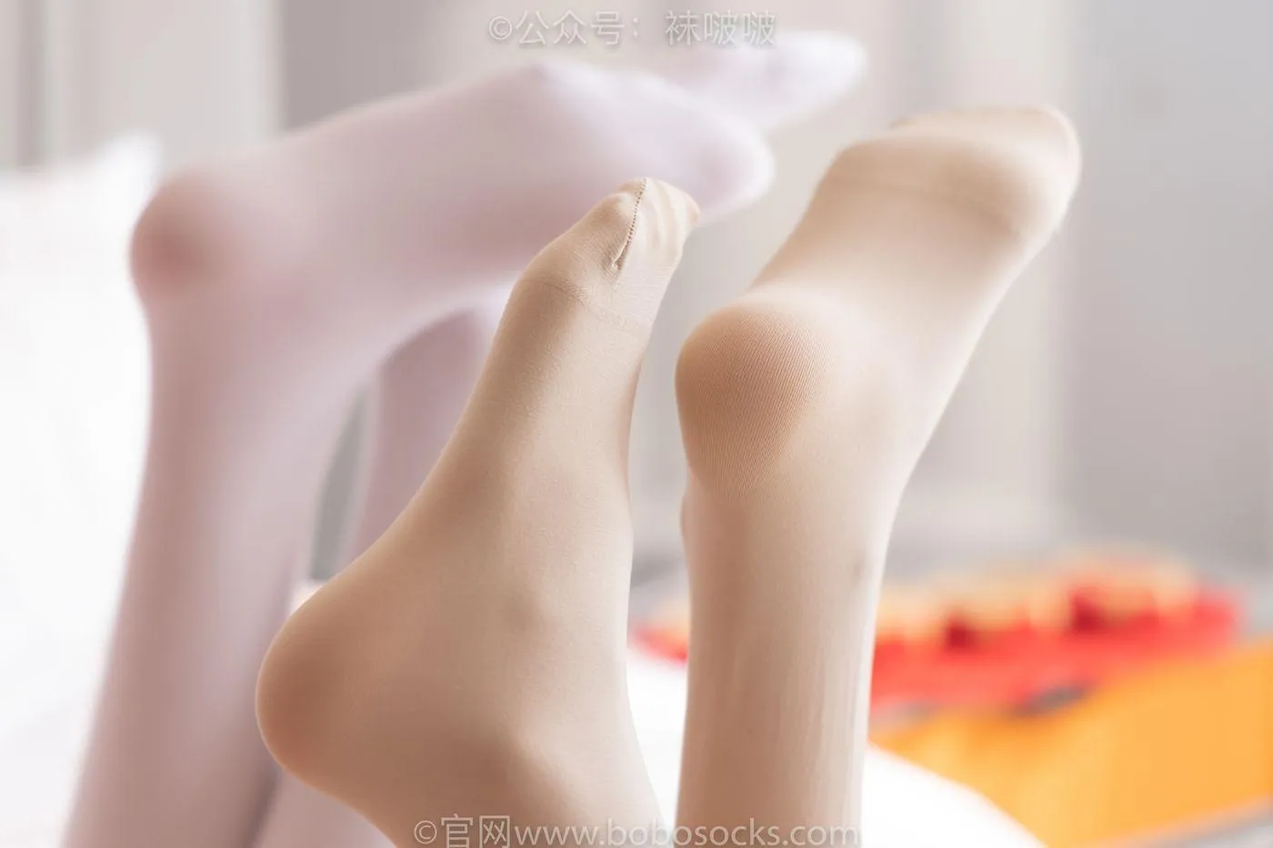 [BoBoSocks袜啵啵]NO.054 小甜豆与稚予-给大家拜年啦 [139P]插图